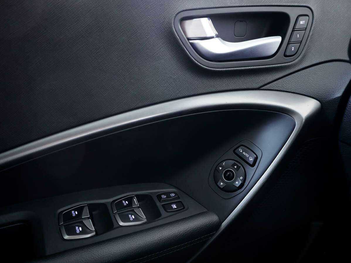 Купить Hyundai Santa Fe, 2017, 95 780 км.. Фото: #20