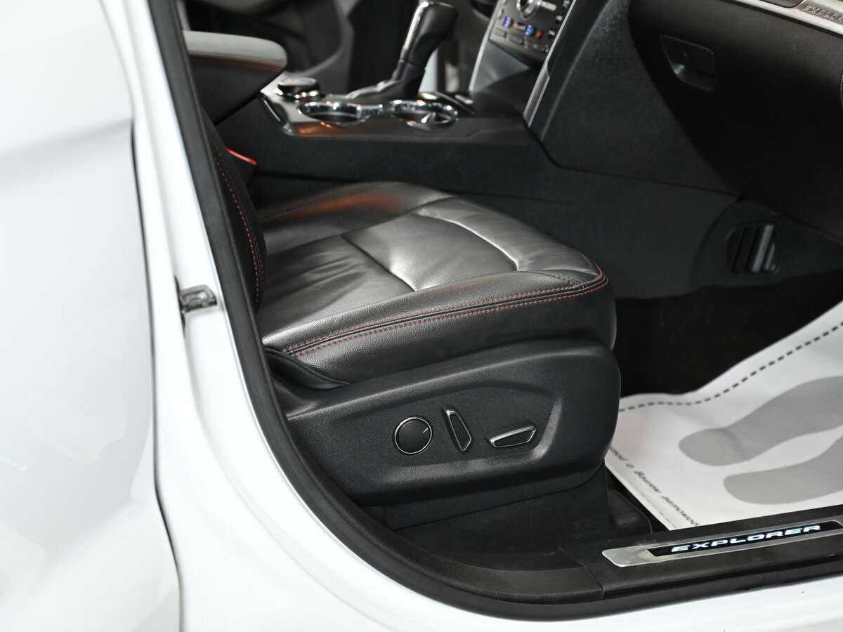 Купить Ford Explorer, 2015, 128 000 км.. Фото: #13