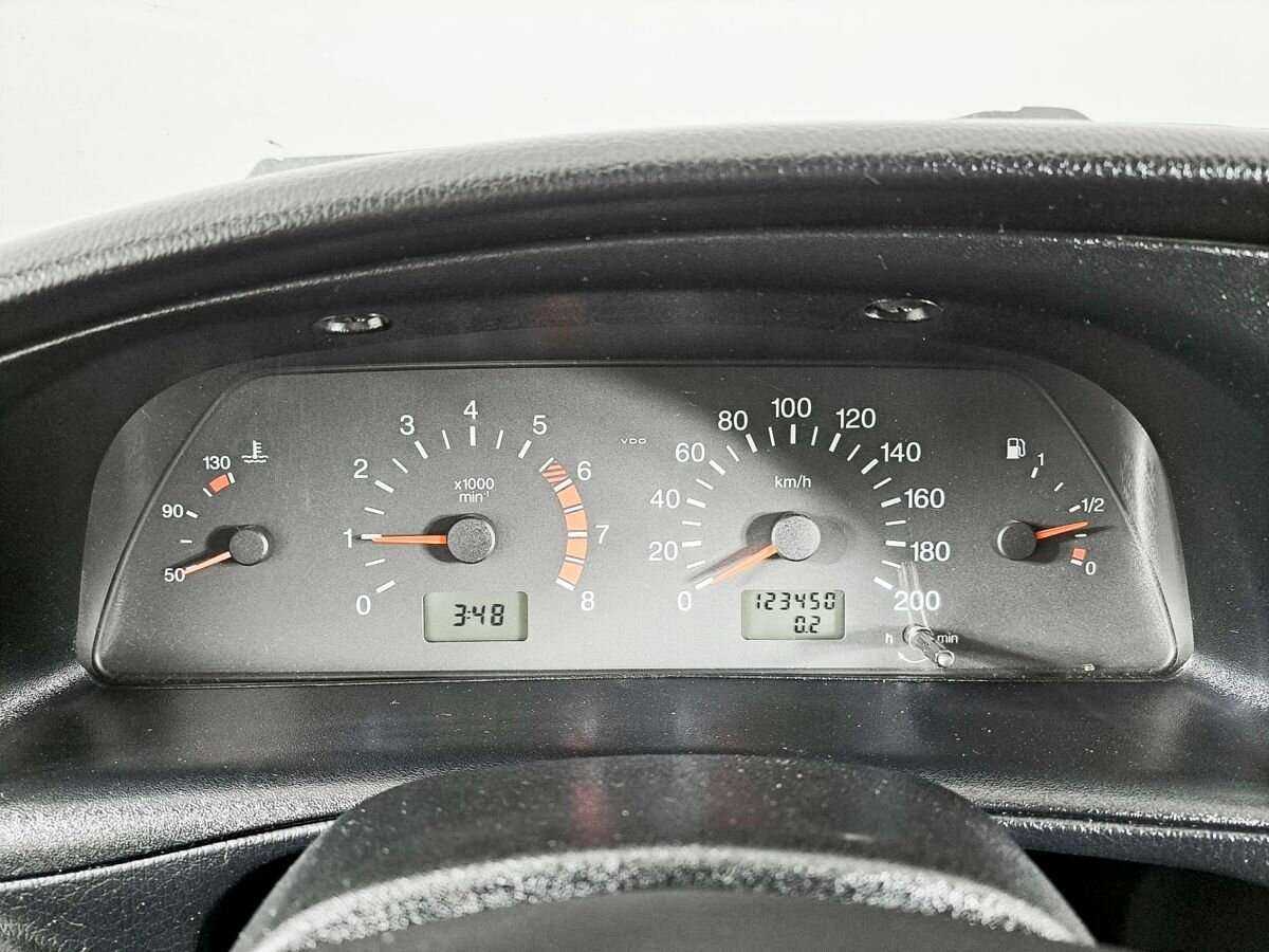 Купить Chevrolet Niva, 2013, 123 500 км.. Фото: #10