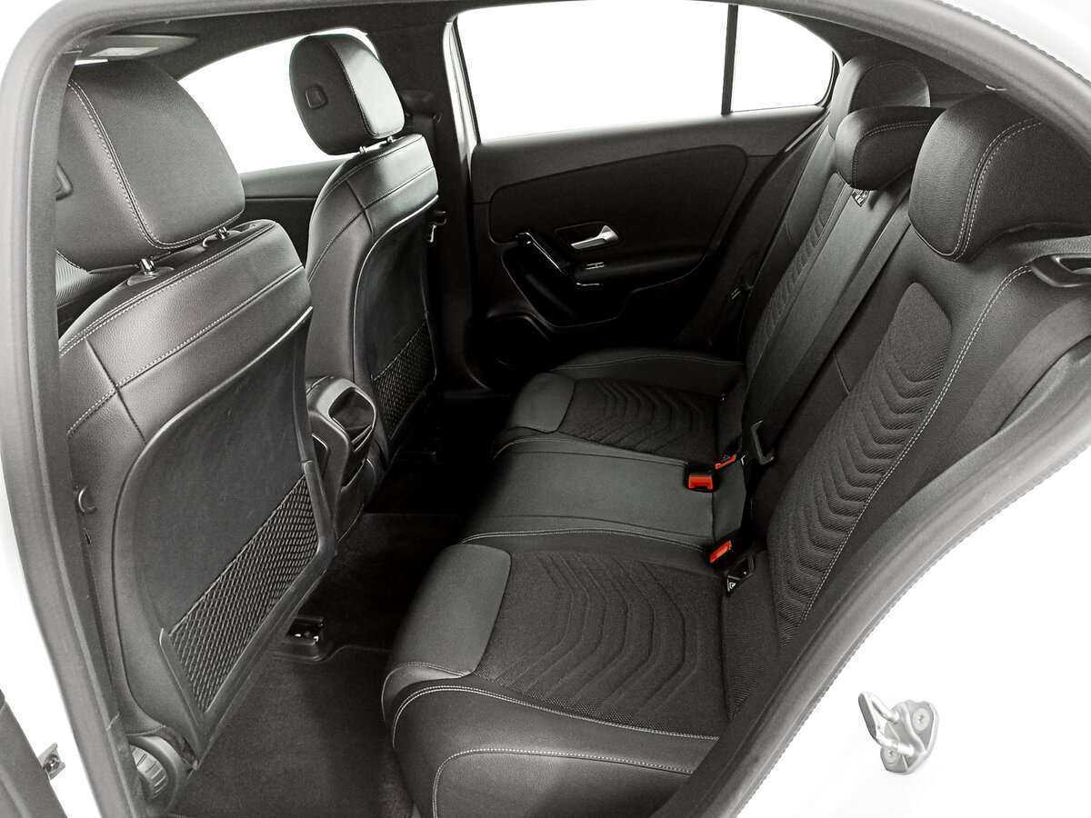 Купить Mercedes-Benz A-Класс, 2018, 96 216 км.. Фото: #9