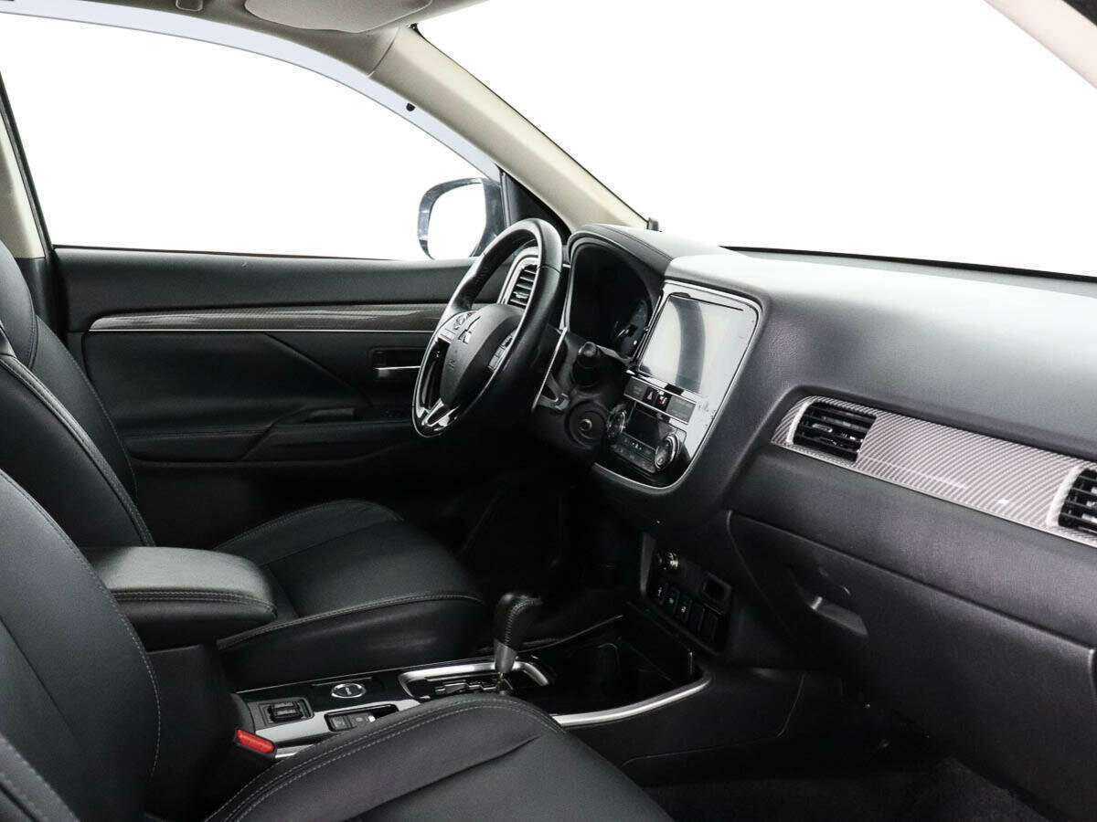 Купить Mitsubishi Outlander, 2019, 131 904 км.. Фото: #6