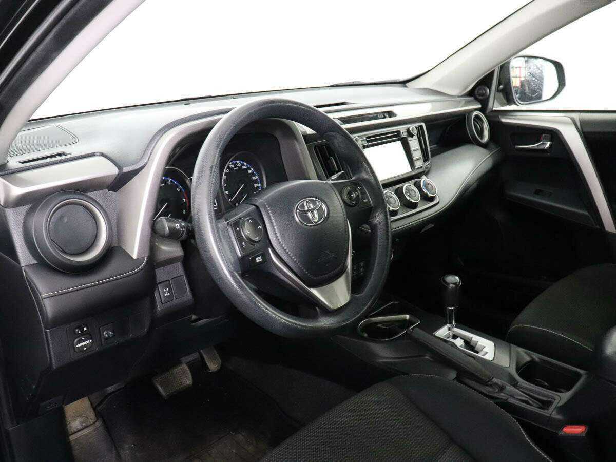 Купить Toyota RAV4, 2016, 114 752 км.. Фото: #7