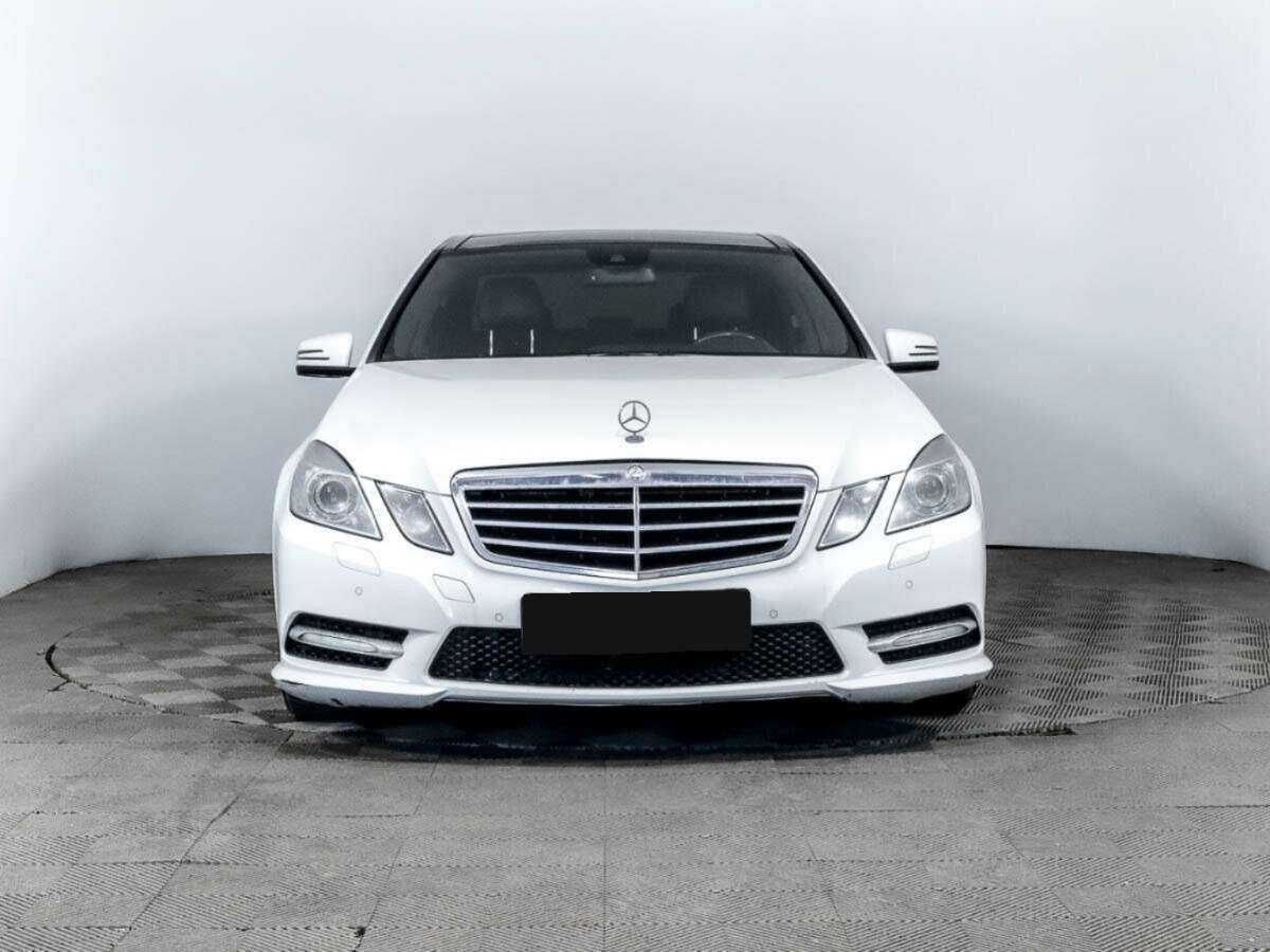 Купить Mercedes-Benz E-Класс, 2012, 125 868 км.. Фото: #1