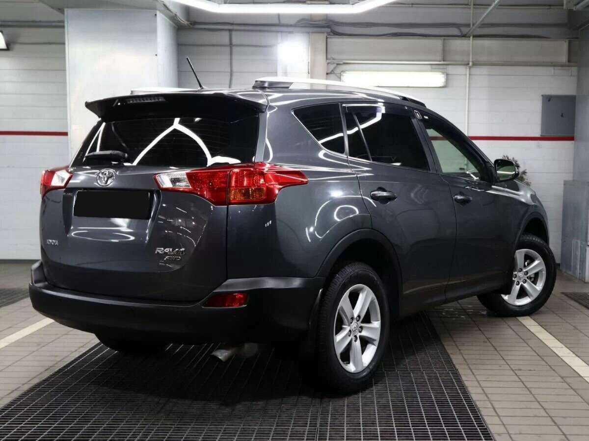 Купить Toyota RAV4, 2013, 122 000 км.. Фото: #1