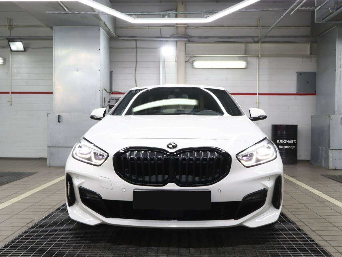 Купить BMW 1 серии, 2019, 72 859 км.. Фото: #2