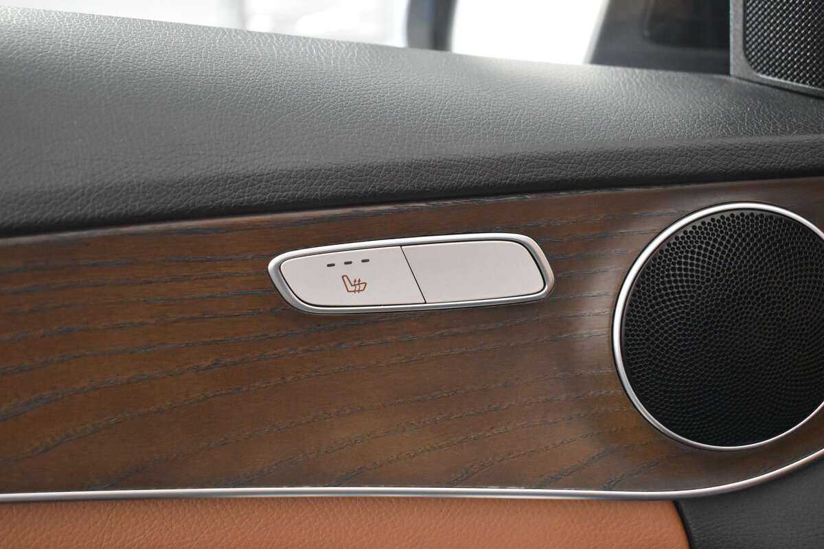 Купить Mercedes-Benz C-Класс, 2018, 58 116 км.. Фото: #8