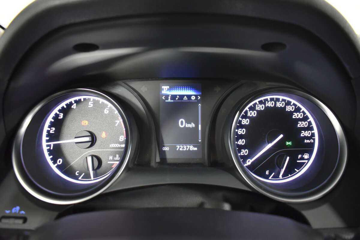 Купить Toyota Camry, 2021, 72 000 км.. Фото: #13