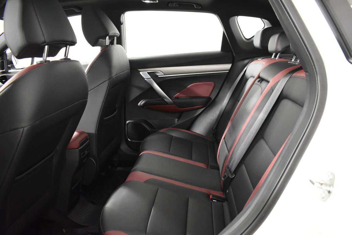 Купить Geely Coolray, 2023, 11 015 км.. Фото: #8