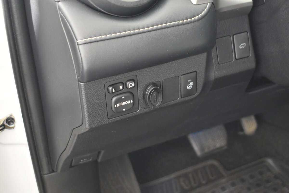 Купить Toyota RAV4, 2019, 157 000 км.. Фото: #8