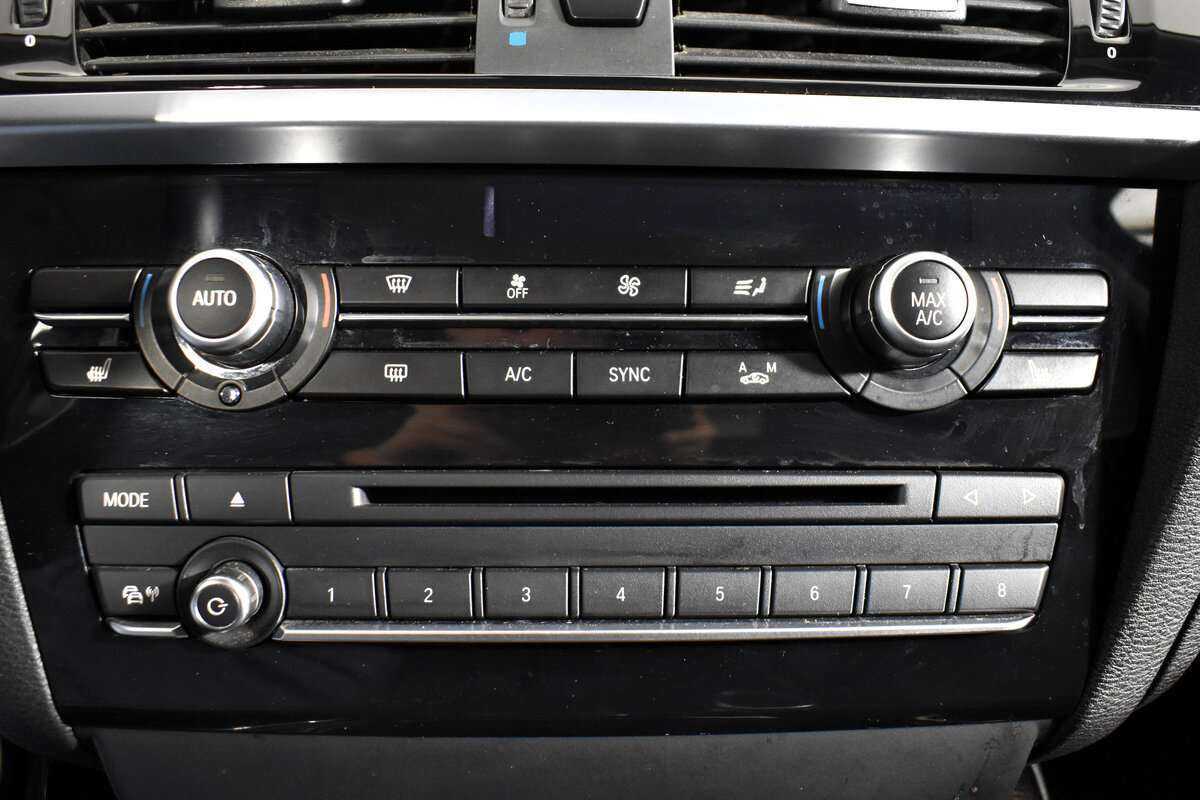 Купить BMW X3, 2016, 212 365 км.. Фото: #15