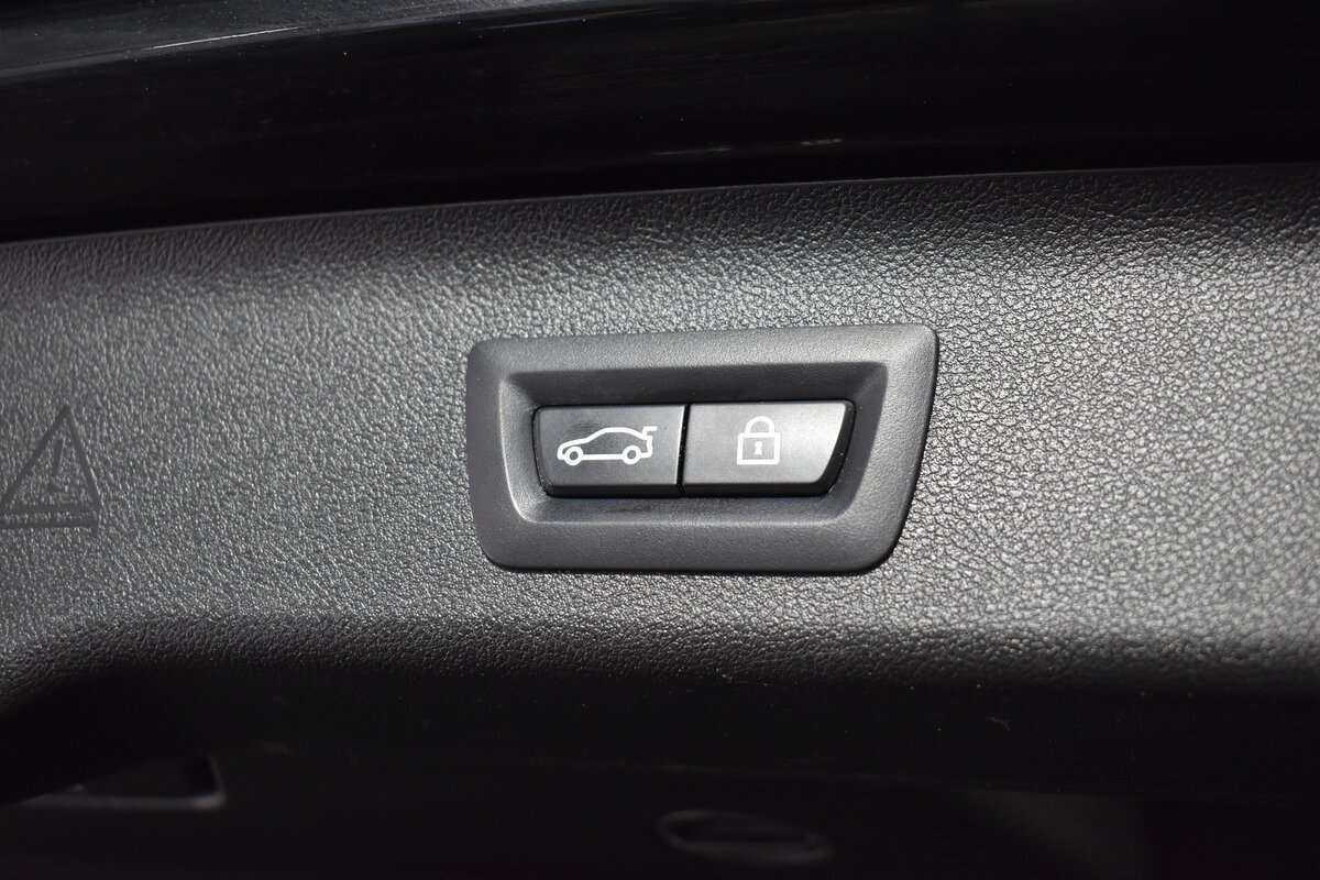 Купить BMW 5 серии, 2018, 177 000 км.. Фото: #6