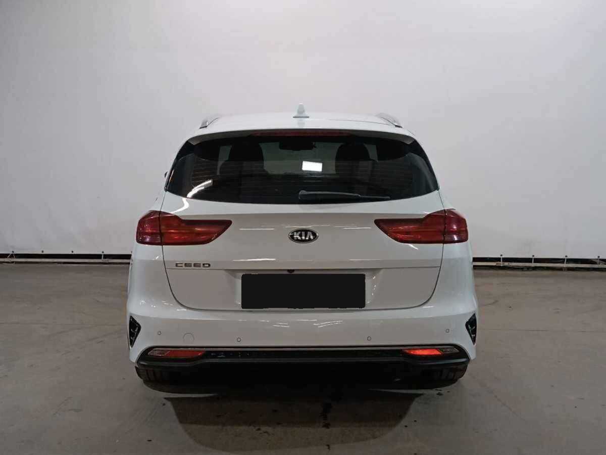 Купить Kia Ceed, 2021, 68 366 км.. Фото: #5