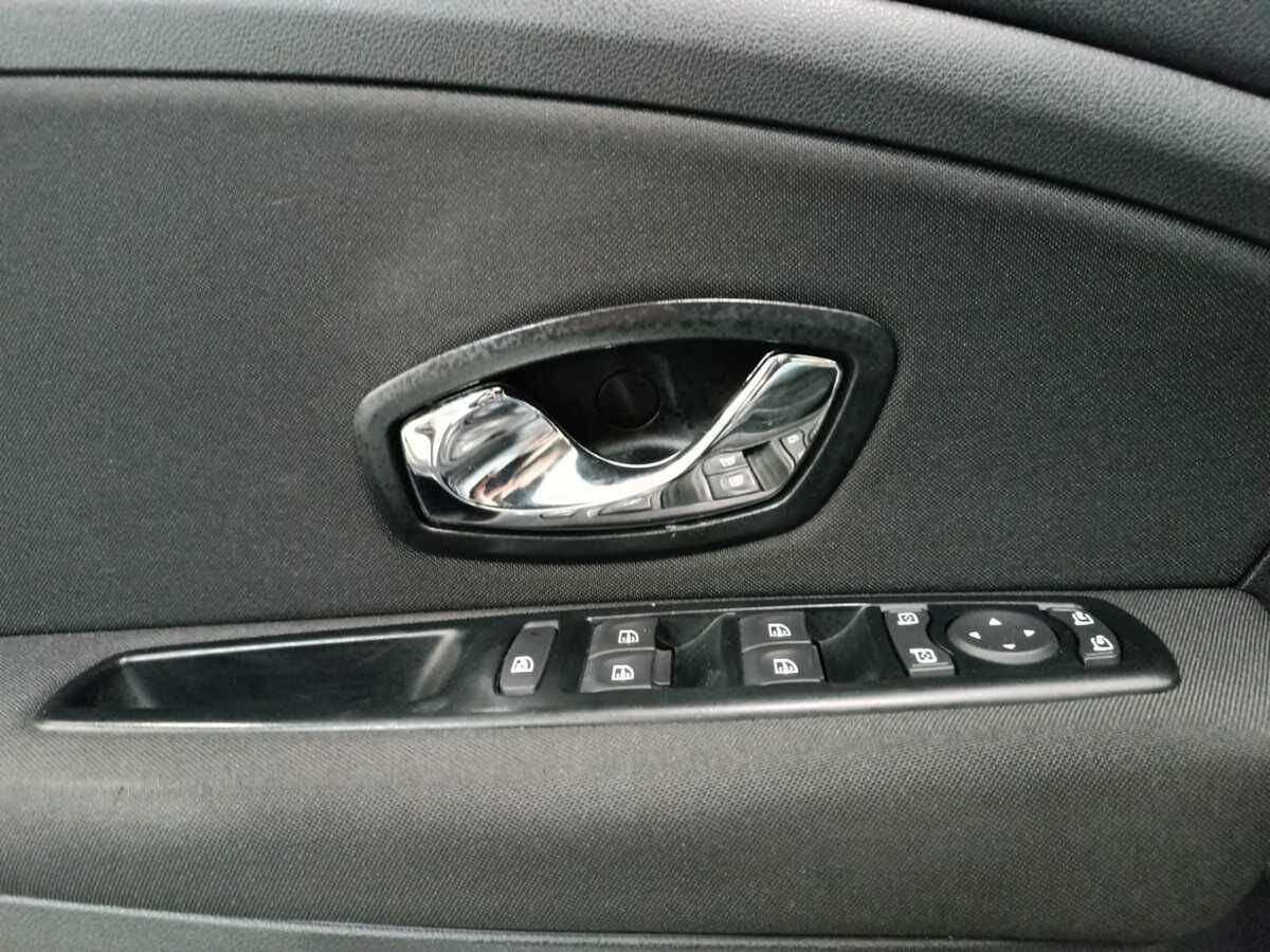 Купить Renault Fluence, 2016, 184 447 км.. Фото: #15