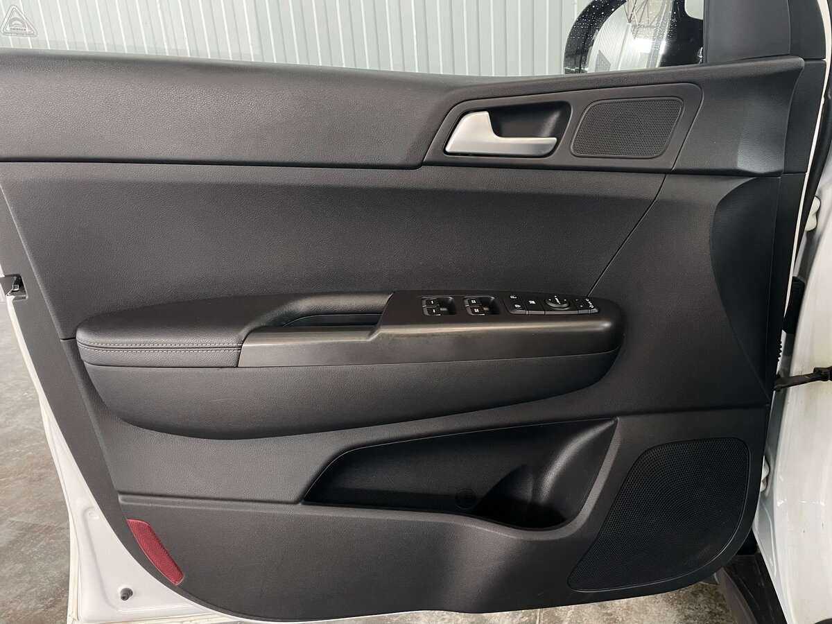Купить Kia Sportage, 2017, 92 829 км.. Фото: #19