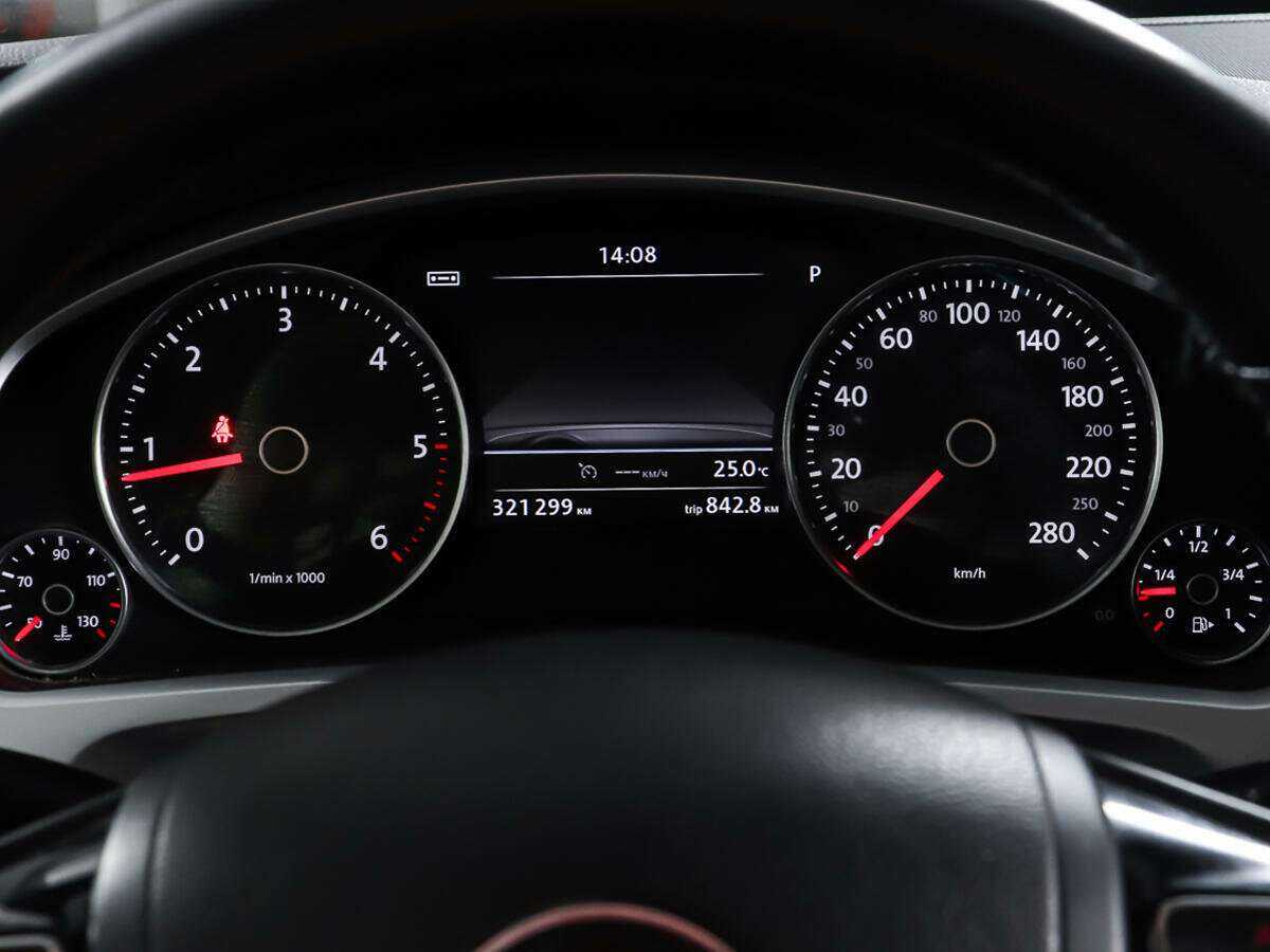 Купить Volkswagen Touareg, 2013, 321 298 км.. Фото: #13