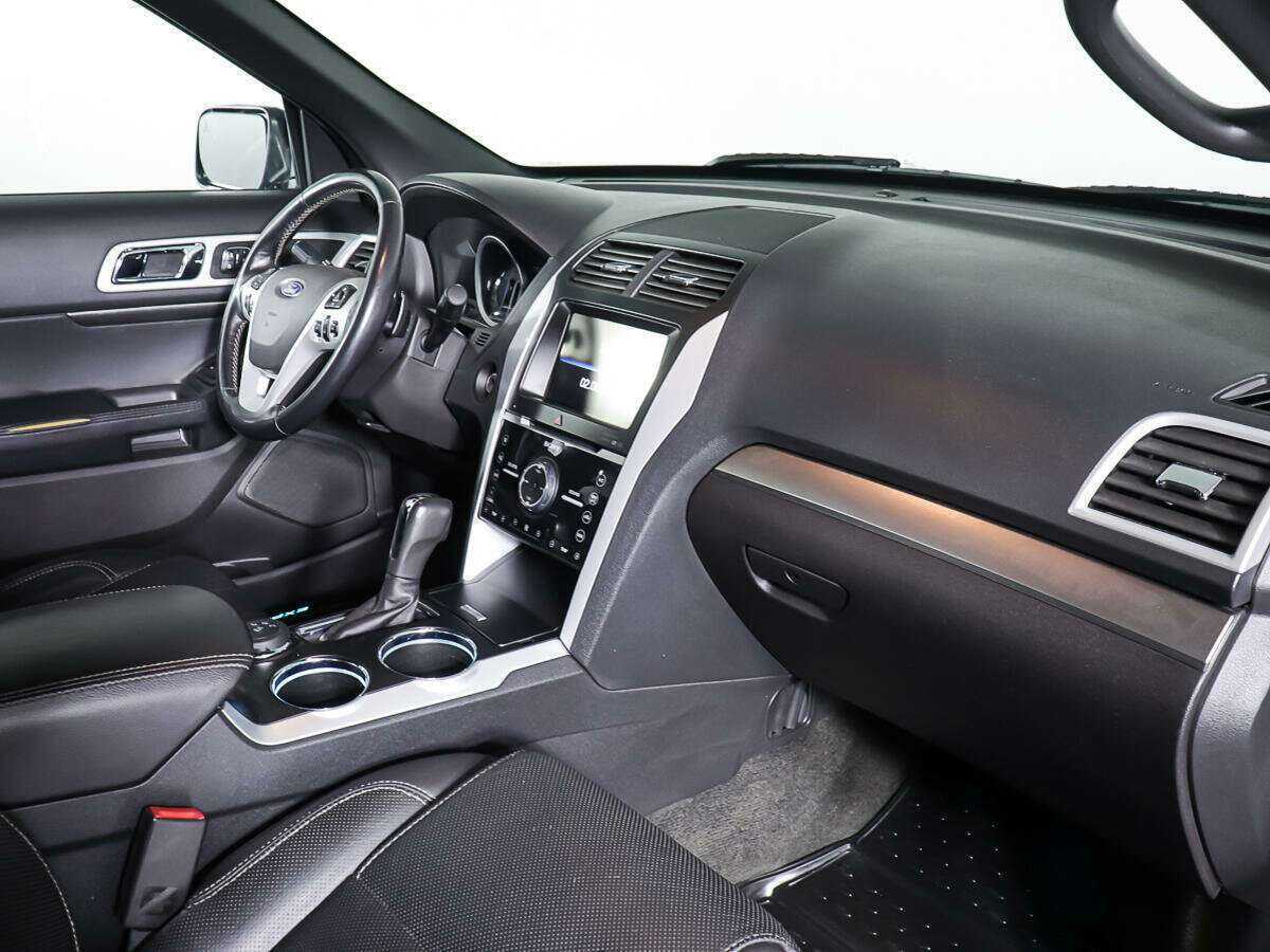 Купить Ford Explorer, 2013, 135 054 км.. Фото: #8