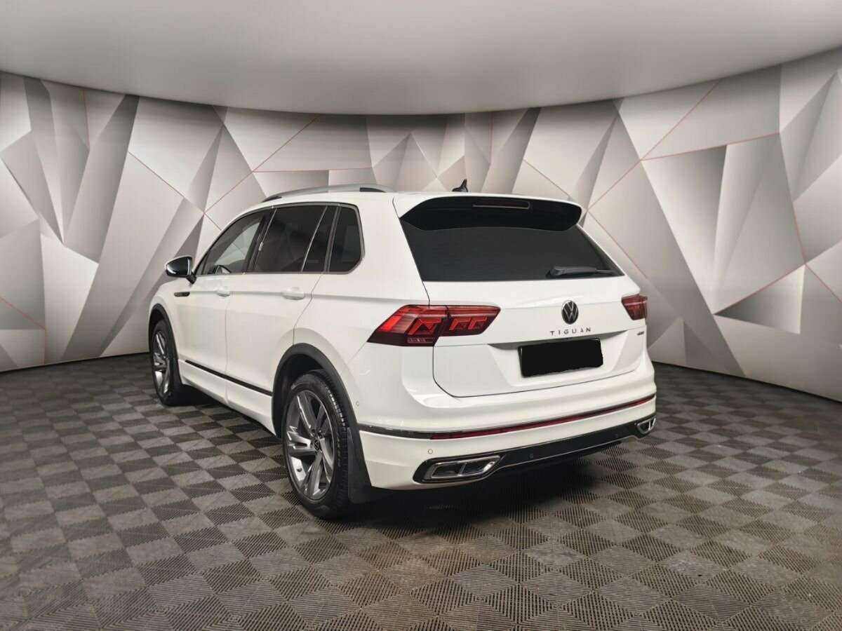 Купить Volkswagen Tiguan, 2021, 48 962 км.. Фото: #3