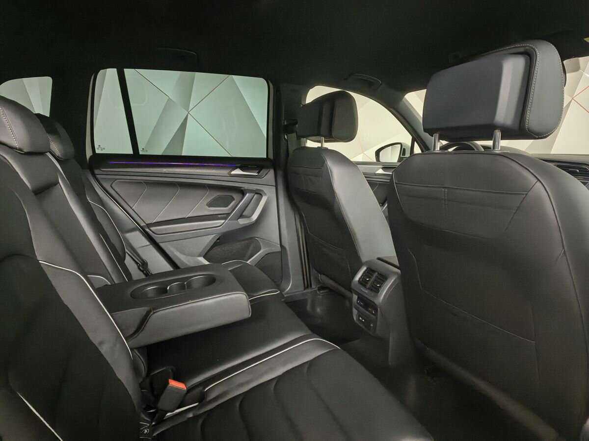 Купить Volkswagen Tiguan, 2021, 48 962 км.. Фото: #11