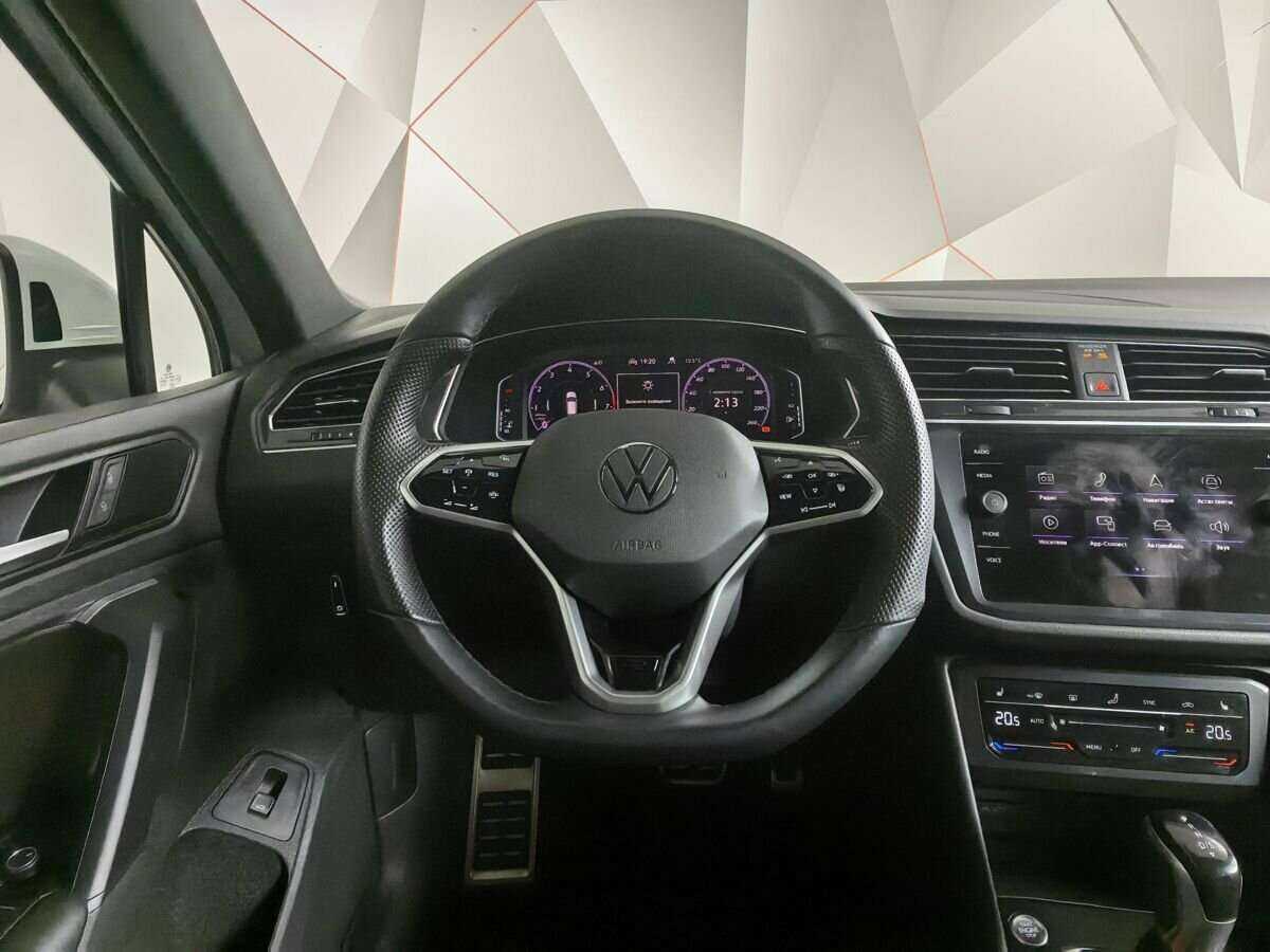 Купить Volkswagen Tiguan, 2021, 48 962 км.. Фото: #14