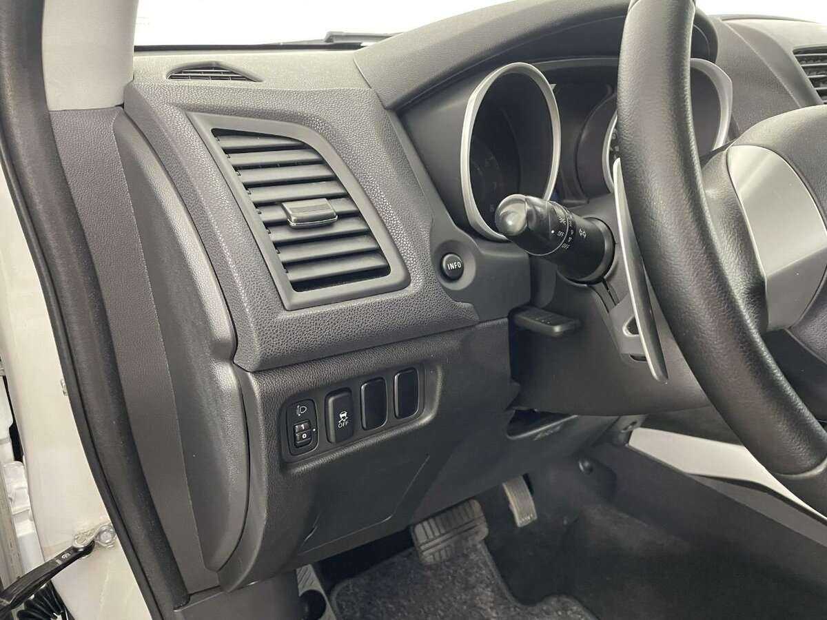 Купить Митсубиши АС-Икс, 2012, 102 696 км.. Фото: #8