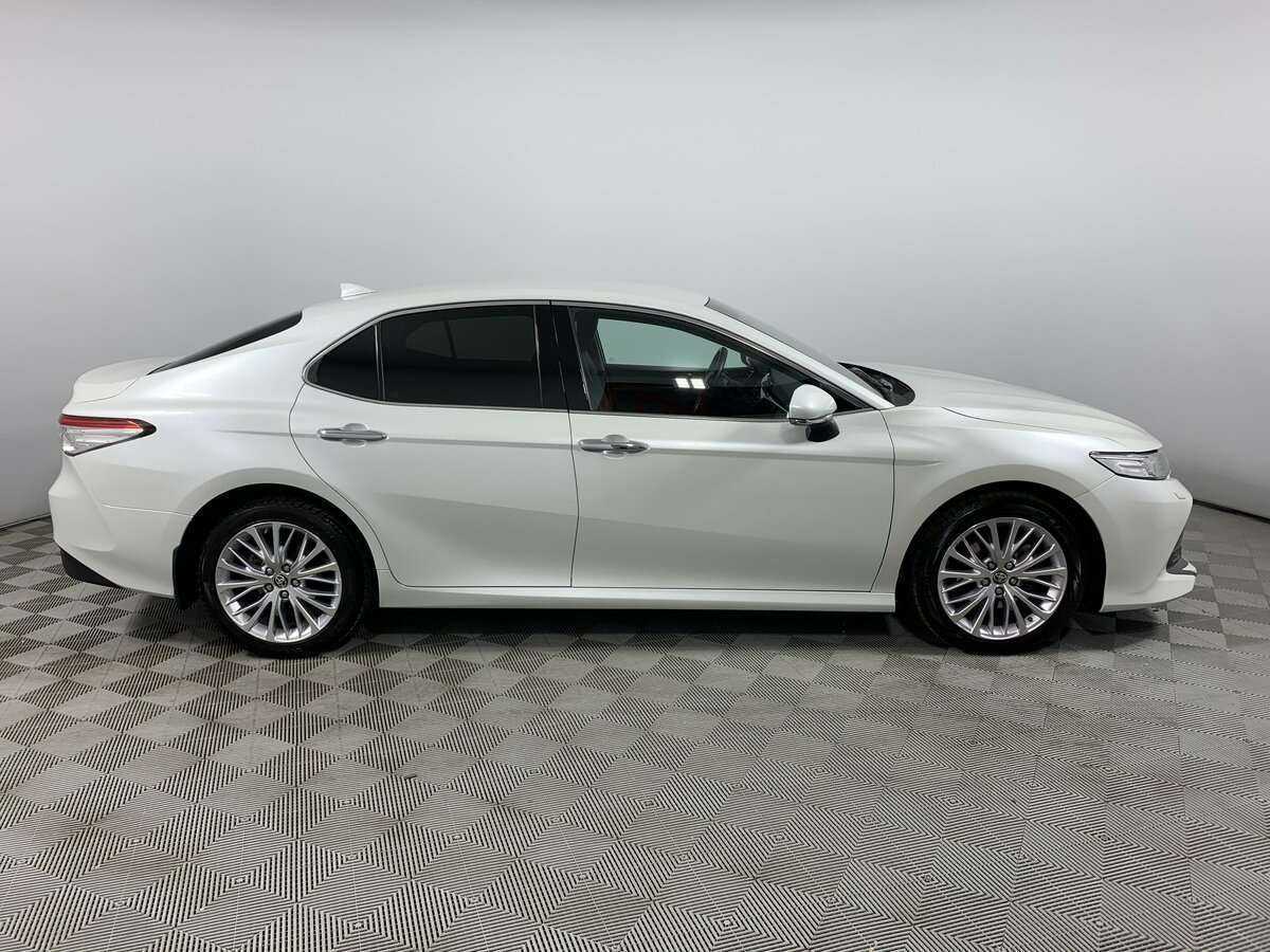 Купить Toyota Camry, 2021, 86 317 км.. Фото: #3