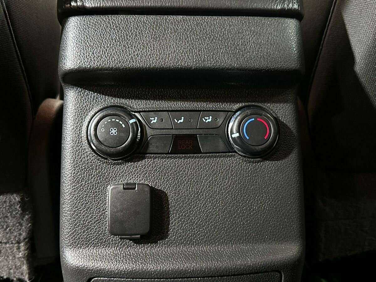 Купить Ford Explorer, 2013, 249 710 км.. Фото: #13