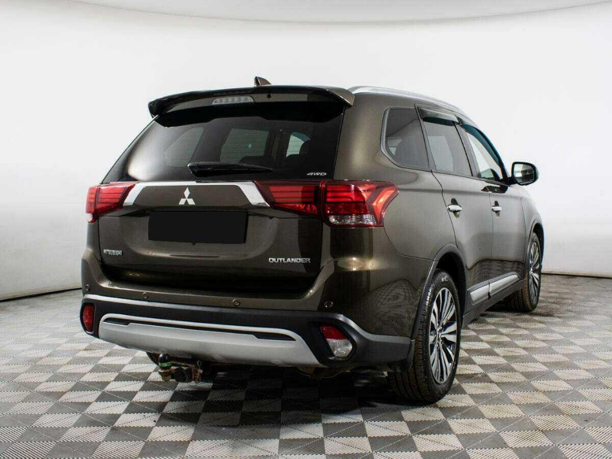 Купить Mitsubishi Outlander, 2018, 113 000 км.. Фото: #1