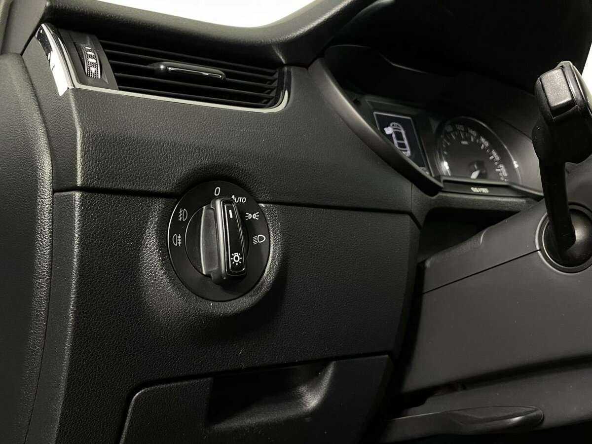 Купить Шкода Октавия, 2014, 153 873 км.. Фото: #8