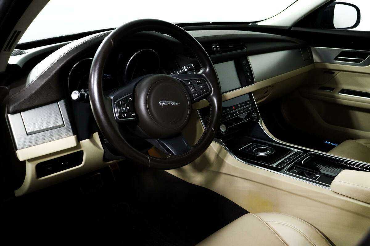 Купить Jaguar XF, 2016, 107 023 км.. Фото: #12