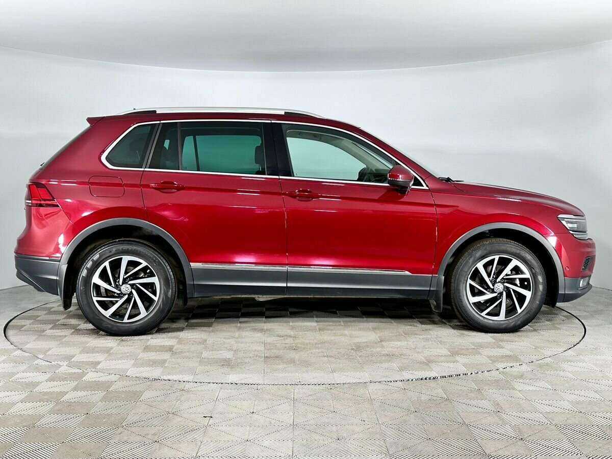 Купить Volkswagen Tiguan, 2018, 95 680 км.. Фото: #4