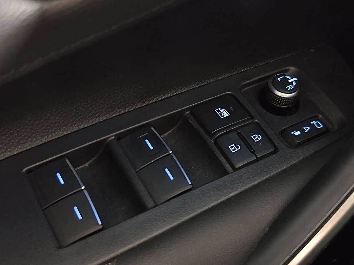 Купить Toyota Corolla, 2019, 76 100 км.. Фото: #18