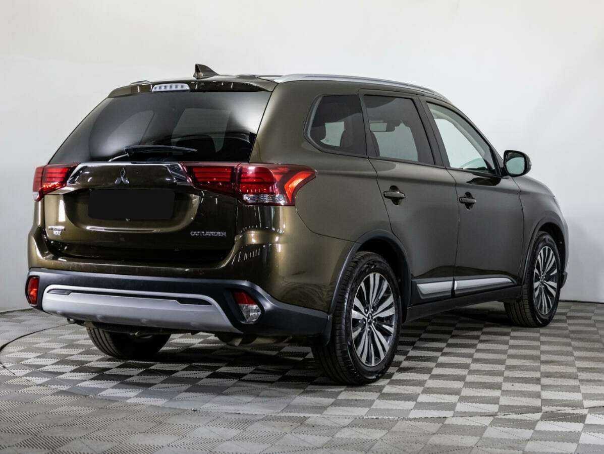 Купить Mitsubishi Outlander, 2019, 106 115 км.. Фото: #3