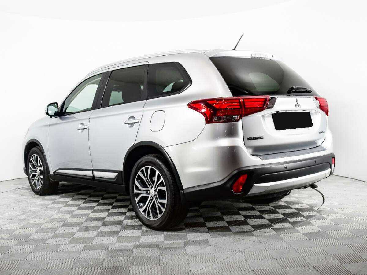 Купить Mitsubishi Outlander, 2016, 76 674 км.. Фото: #6