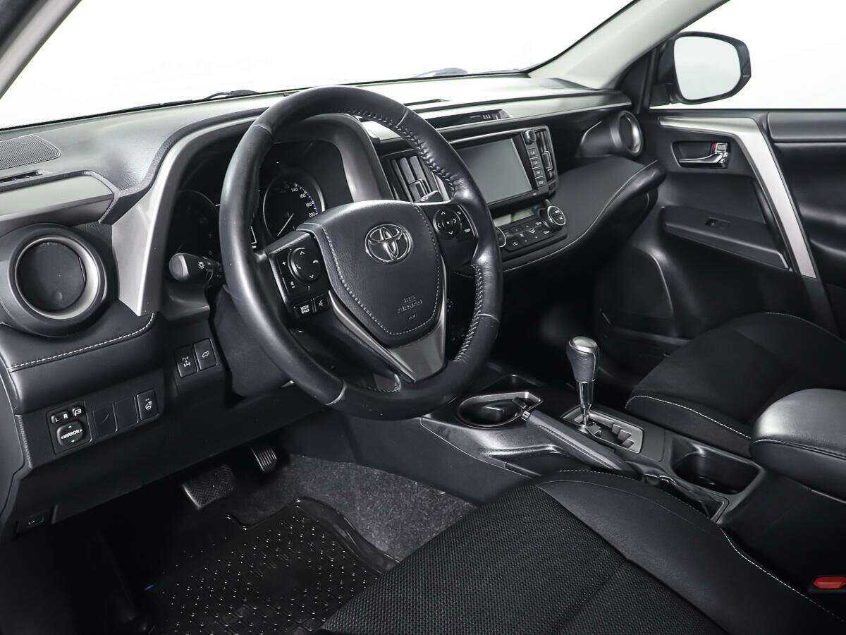 Купить Toyota RAV4, 2018, 174 869 км.. Фото: #12
