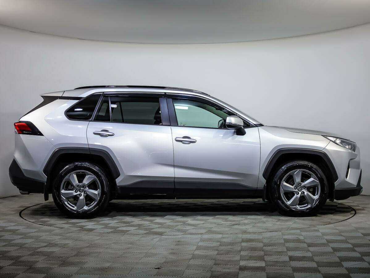 Купить Toyota RAV4, 2020, 69 982 км.. Фото: #2
