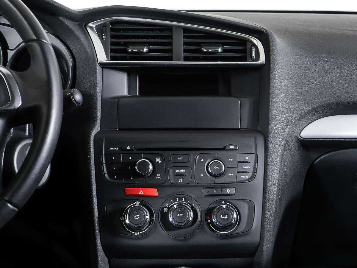 Купить Citroen C4, 2015, 73 237 км.. Фото: #11