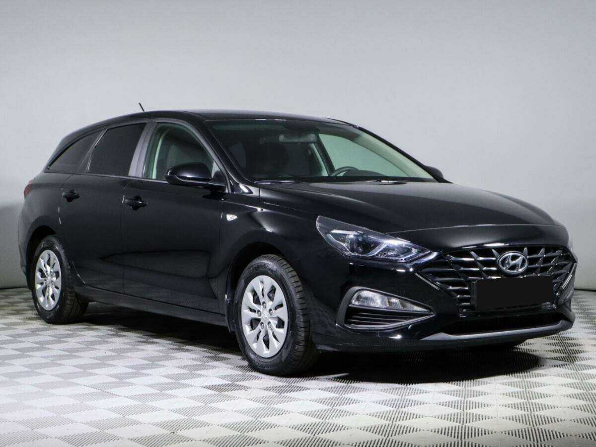 Купить Hyundai i30, 2022, 29 034 км.. Фото: #2