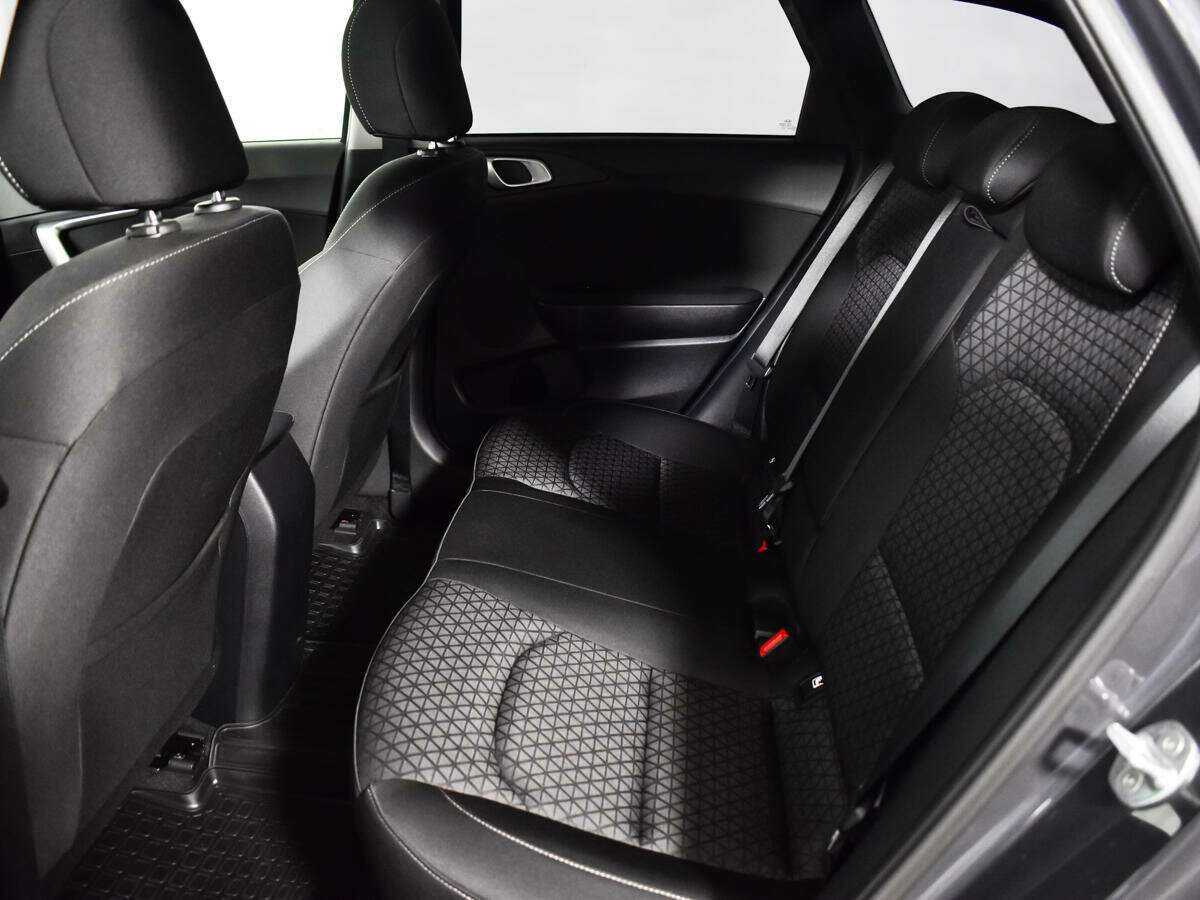 Купить Kia Ceed, 2021, 9 867 км.. Фото: #9