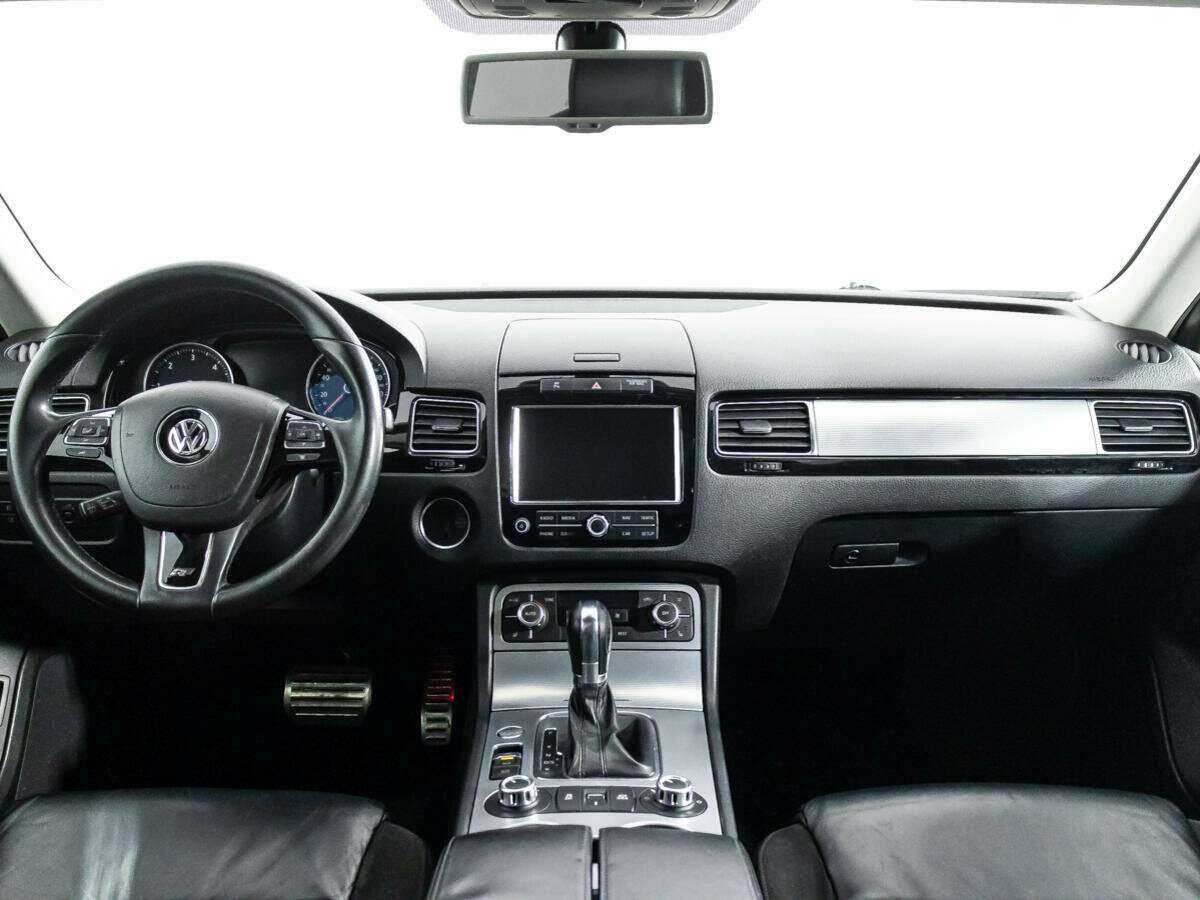 Купить Volkswagen Touareg, 2012, 236 145 км.. Фото: #12