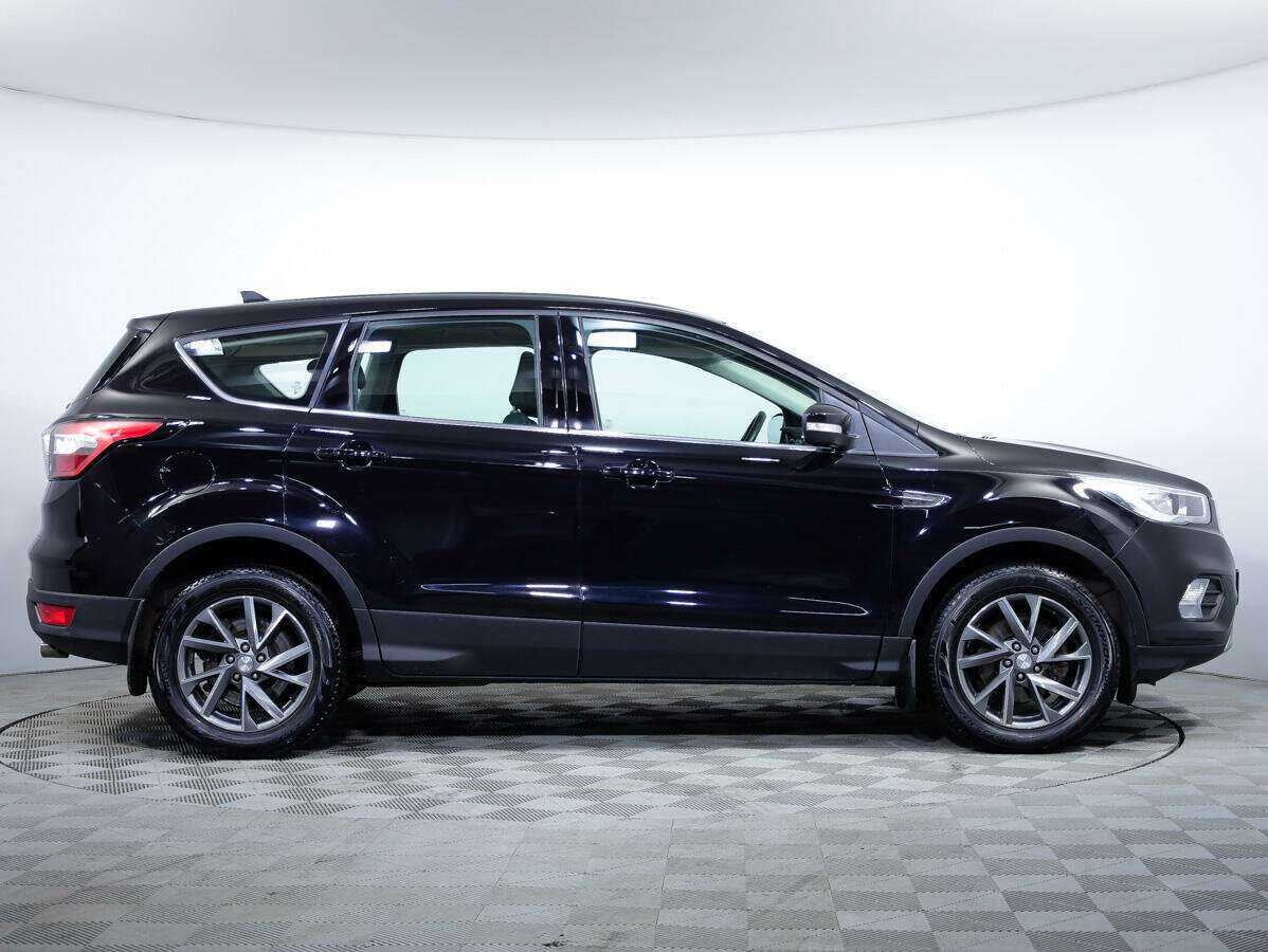 Купить Ford Kuga, 2018, 47 156 км.. Фото: #2