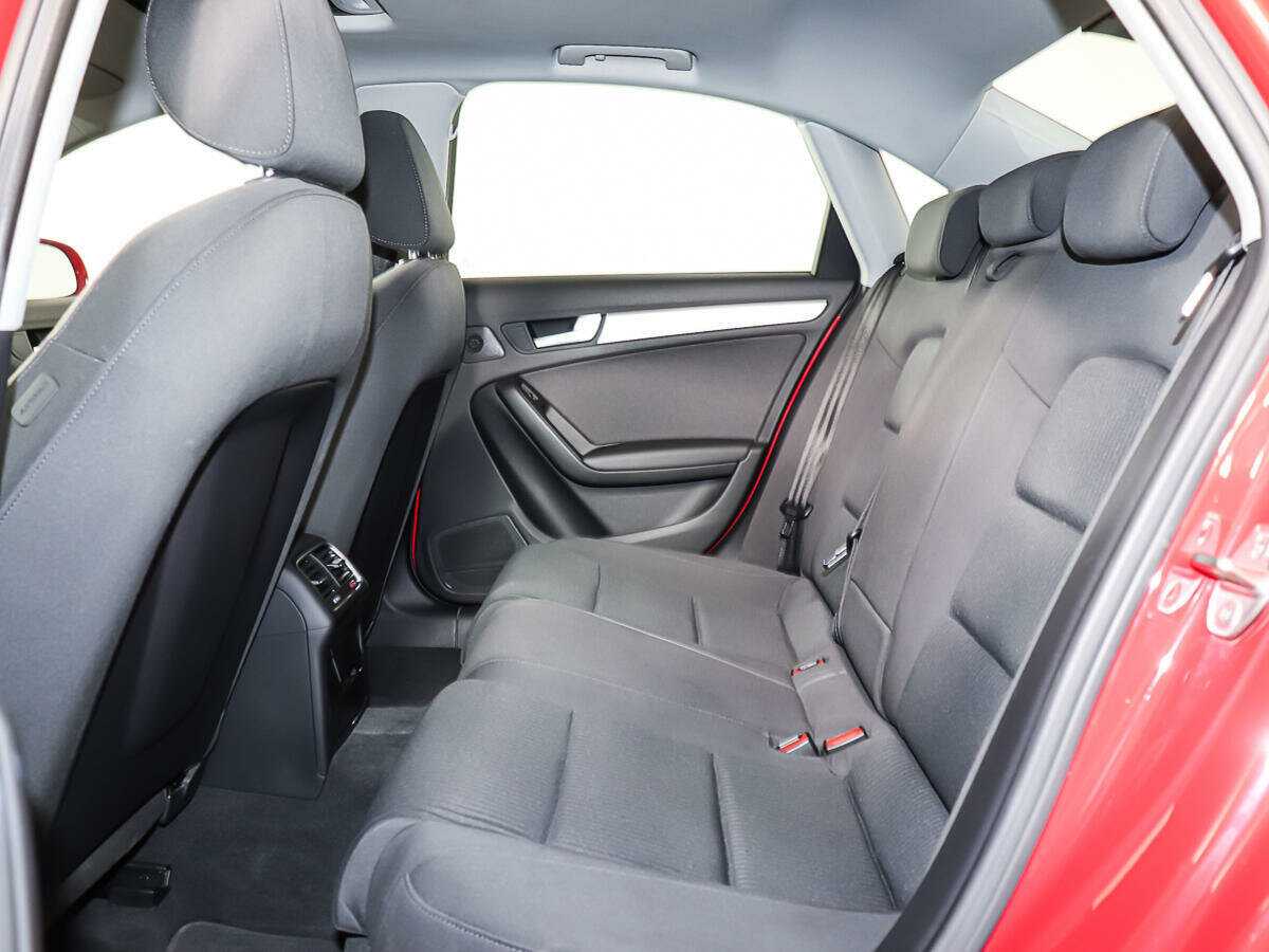 Купить Audi A4, 2012, 99 543 км.. Фото: #9