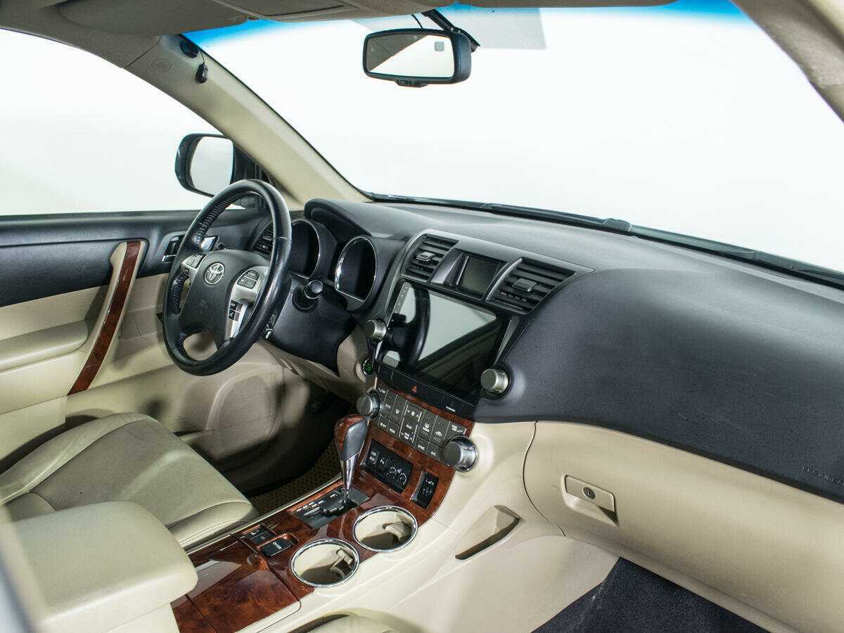 Купить Toyota Highlander, 2012, 124 150 км.. Фото: #6