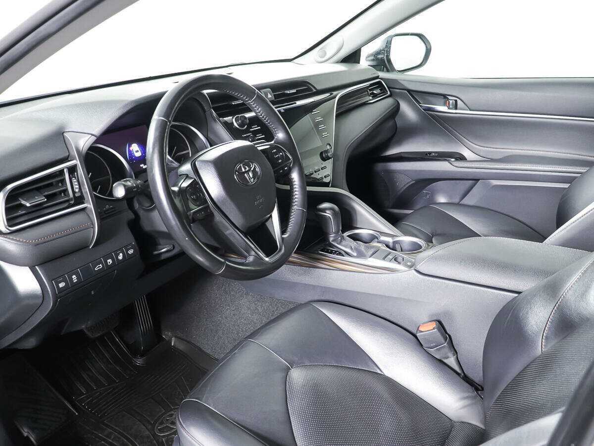 Купить Toyota Camry, 2018, 62 503 км.. Фото: #12