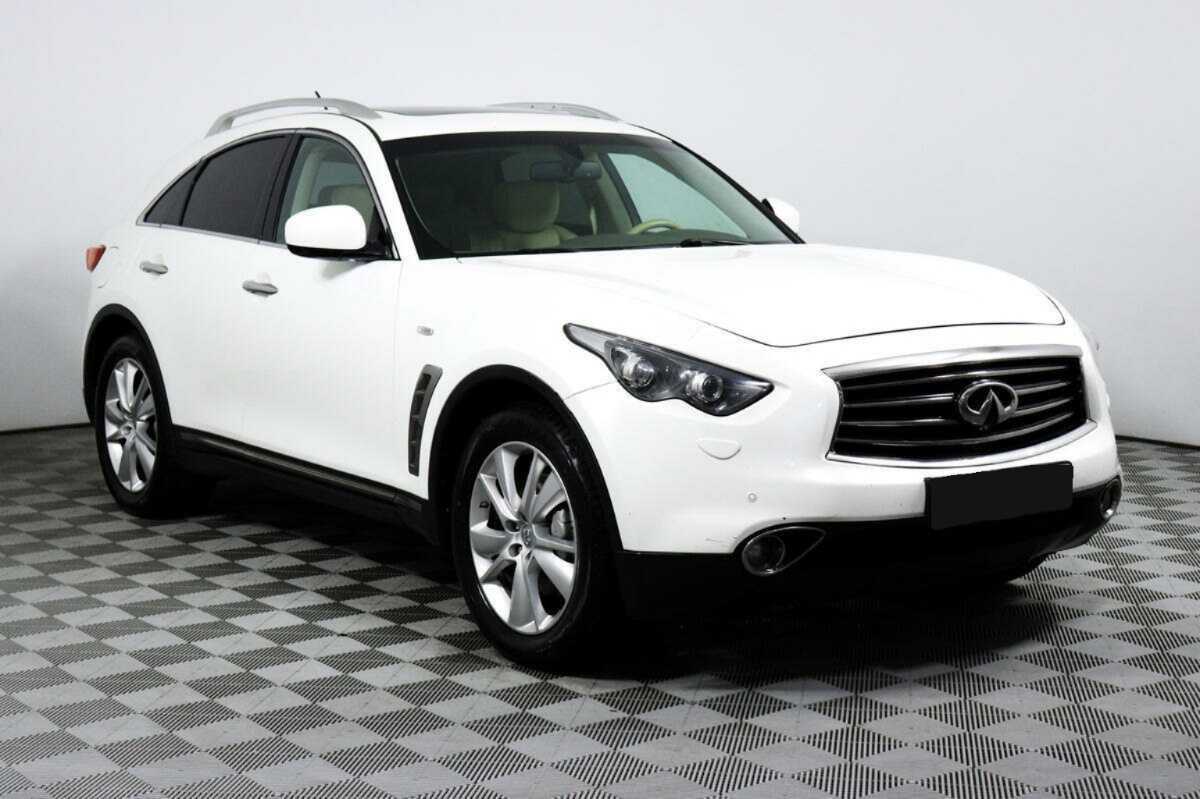 Купить Infiniti FX, 2012, 195 001 км.. Фото: #2