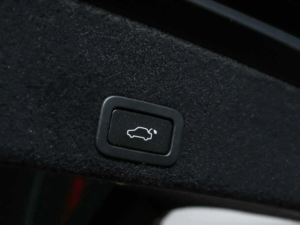 Купить Volvo XC60, 2017, 127 104 км.. Фото: #19