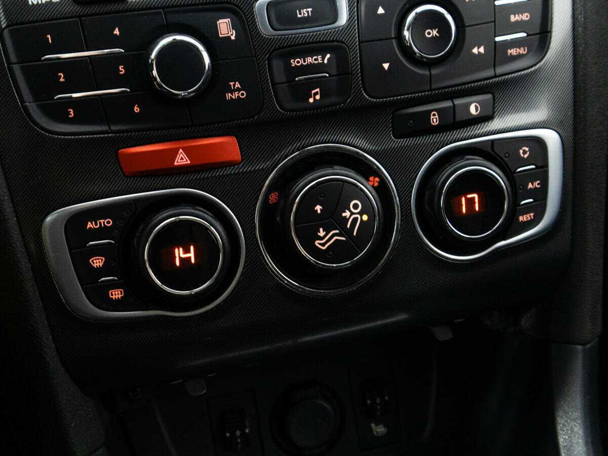 Купить Citroen C4, 2013, 121 735 км.. Фото: #14