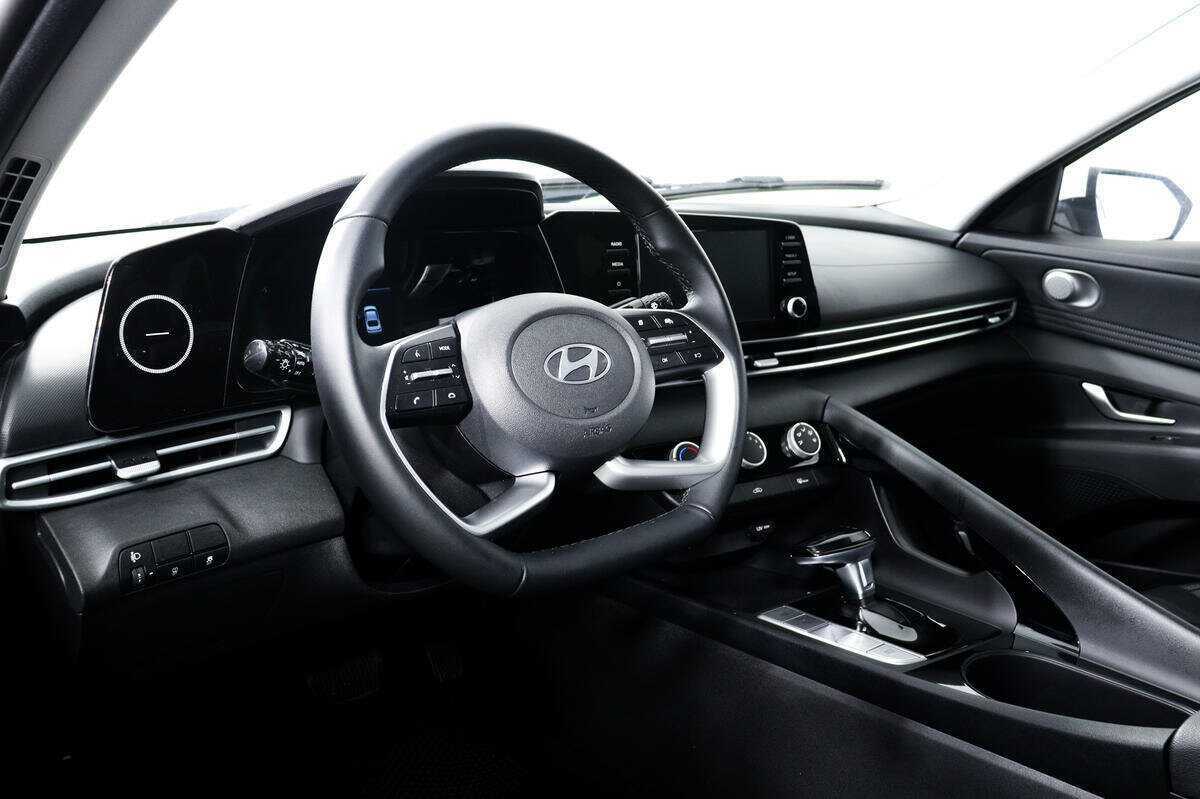 Купить Hyundai Elantra, 2023, 12 959 км.. Фото: #12
