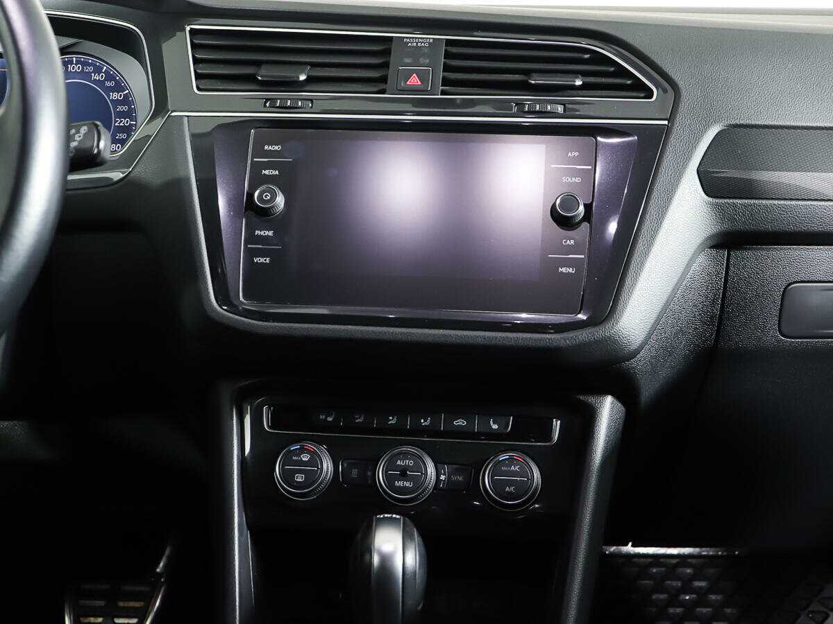 Купить Volkswagen Tiguan, 2017, 59 538 км.. Фото: #11
