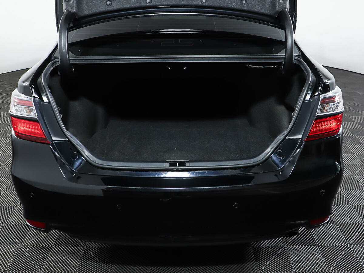 Купить Toyota Camry, 2017, 153 854 км.. Фото: #9