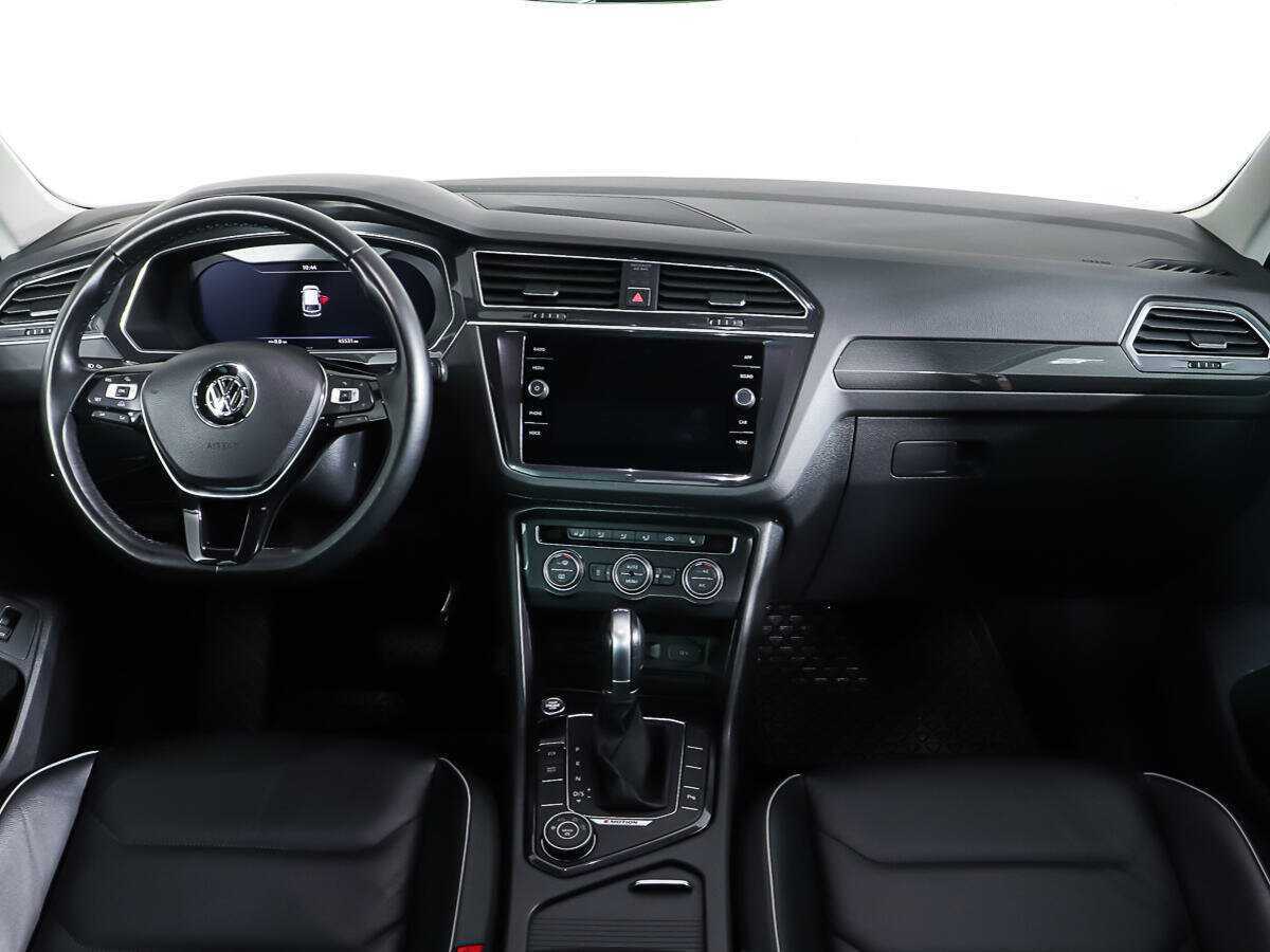 Купить Volkswagen Tiguan, 2017, 45 484 км.. Фото: #10